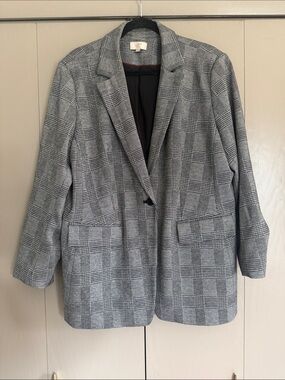LOFT Plus Sized Plaid Single-Button Blazer